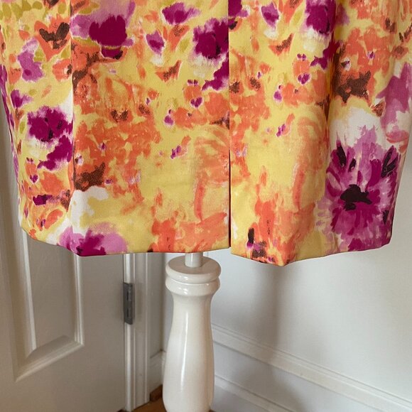 Size 9 Jr sheath dress by I.N. San Francisco. Like New. Bright Colors. Belt Opt. - Picture 5 of 10